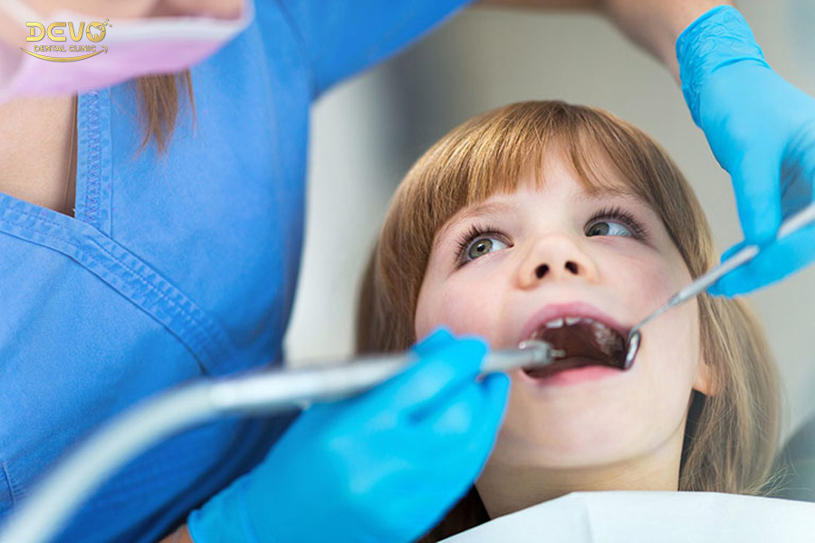 Trám răng sữa cho trẻ có an toàn không?